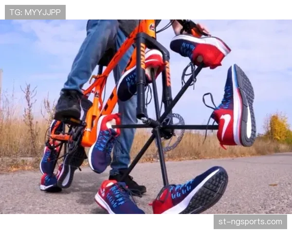 熊朝忠这生活，光是鞋子钱都能买辆自行车吧？